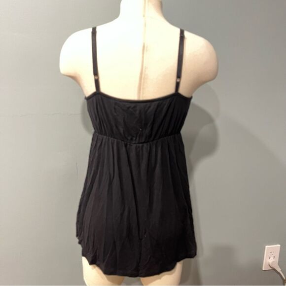 Old Navy Maternity BlackJack Clip Down Nursing Cami Tank Top Size Medium - Picture 3 of 8